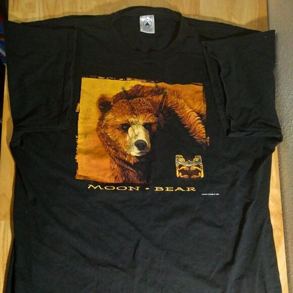 Vintage Moon Bear Brown Bear Grizzly Bear T-Shirt - Picture 1 of 8